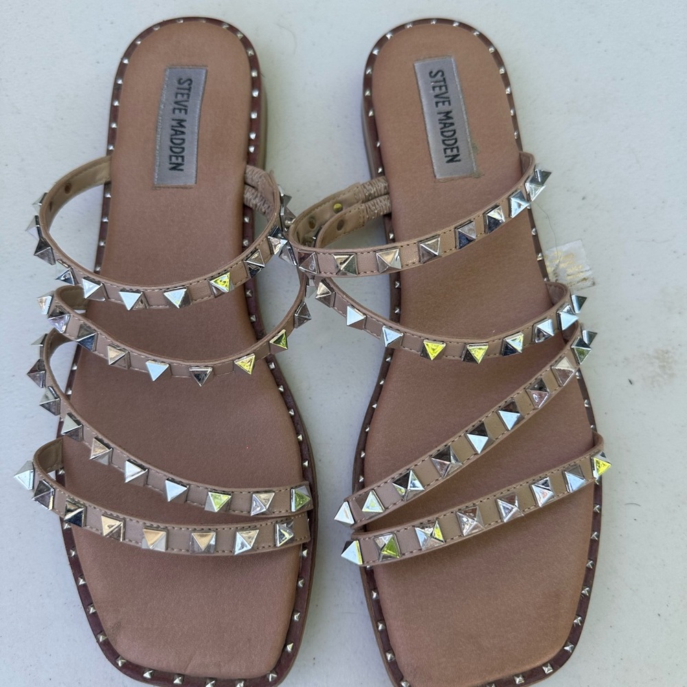 Steve Madden Tan Silver Studded Sandals